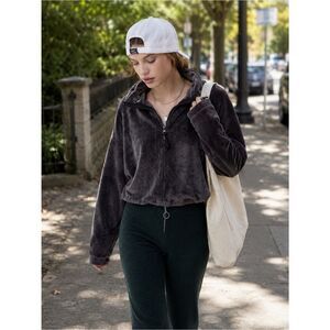 Urban Outfitters Angela Cropped Fleece 1/4 Zip Jacket